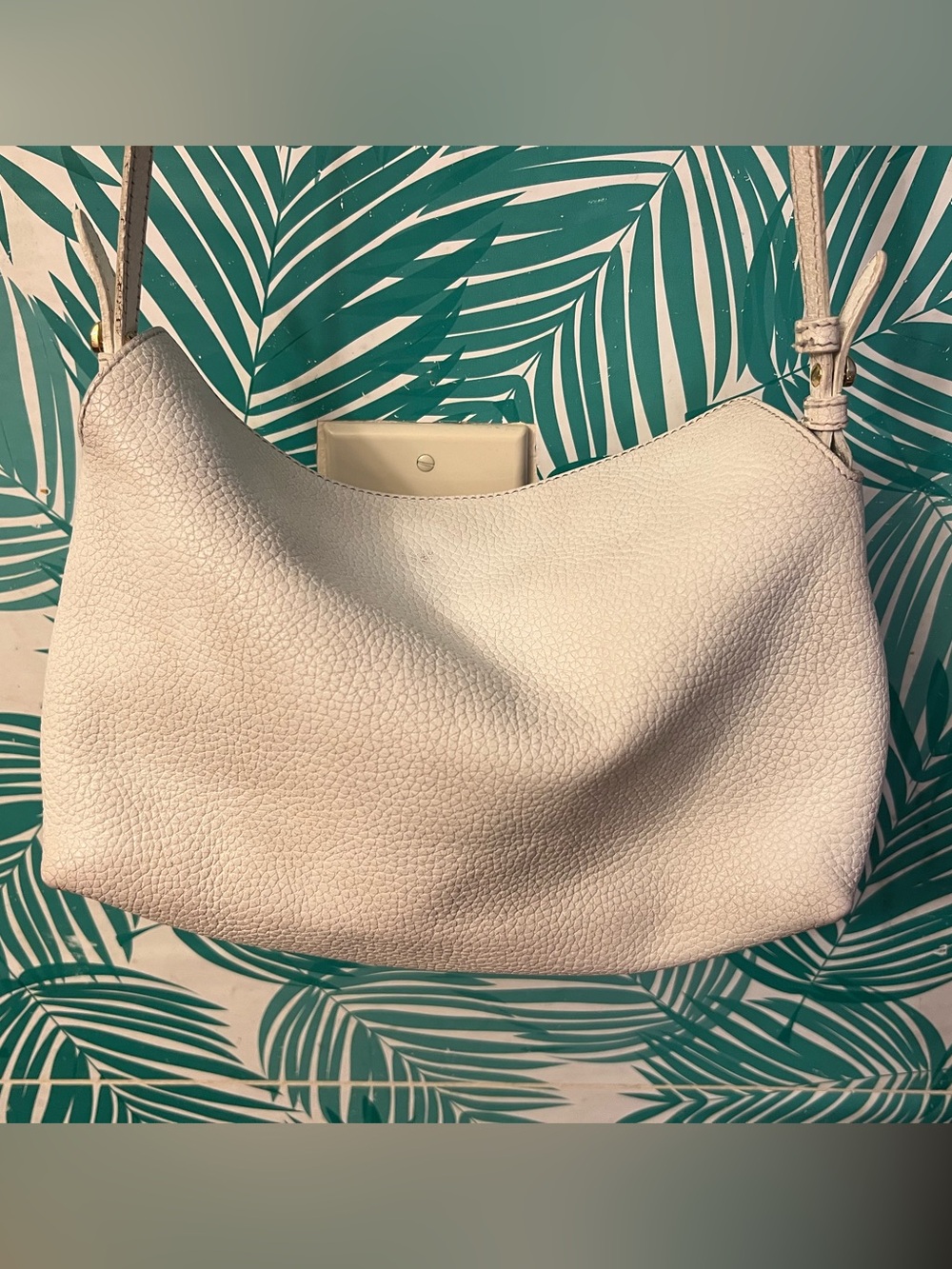 Burberry Leah hobo white pebble leather shoulder bag crossbody gold hardware - Picture 4 of 16